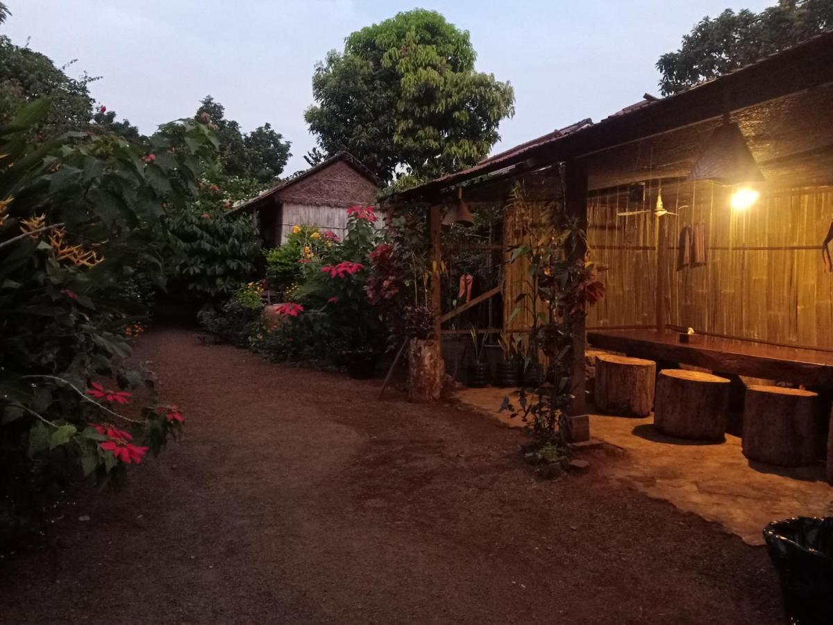 Tribal Village Homestay & Trekking Banlung Exterior photo